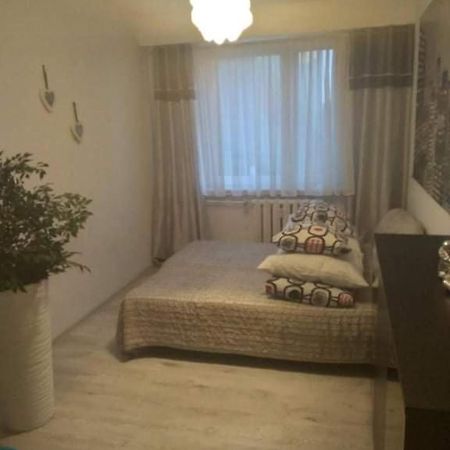 Apartament New Jork ออลชติน ภายนอก รูปภาพ