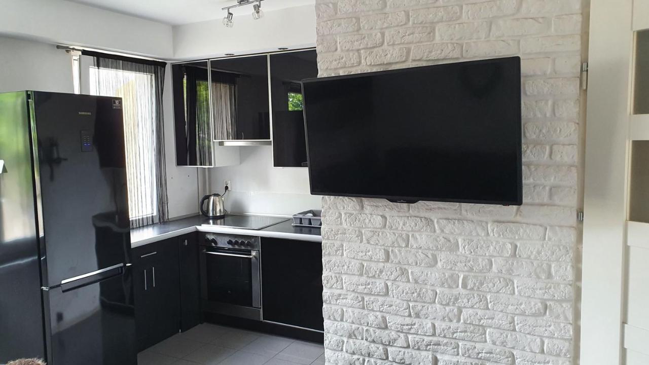 Apartament New Jork ออลชติน ภายนอก รูปภาพ