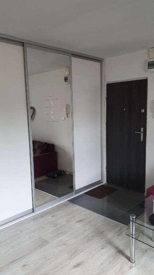 Apartament New Jork ออลชติน ภายนอก รูปภาพ